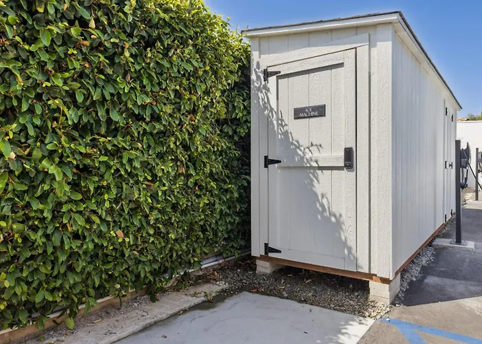 Casa Jardin - Boutique Suites In Downtown Santa Barbara