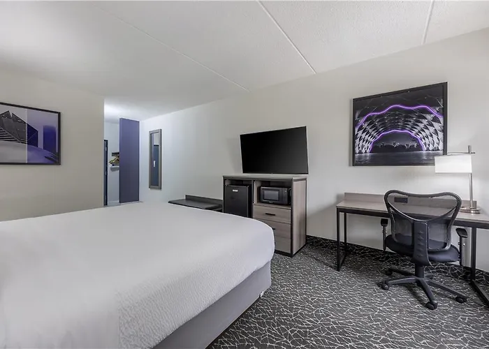 Best Western Bolingbrook Hotel