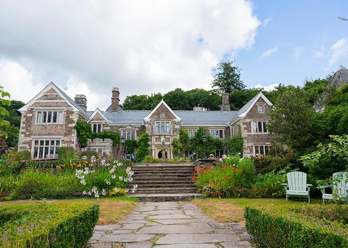 Lewtrenchard Manor