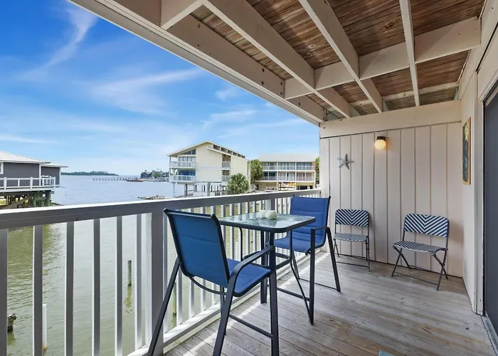 Coastal Retreat 213 At Cedar Cove Condos