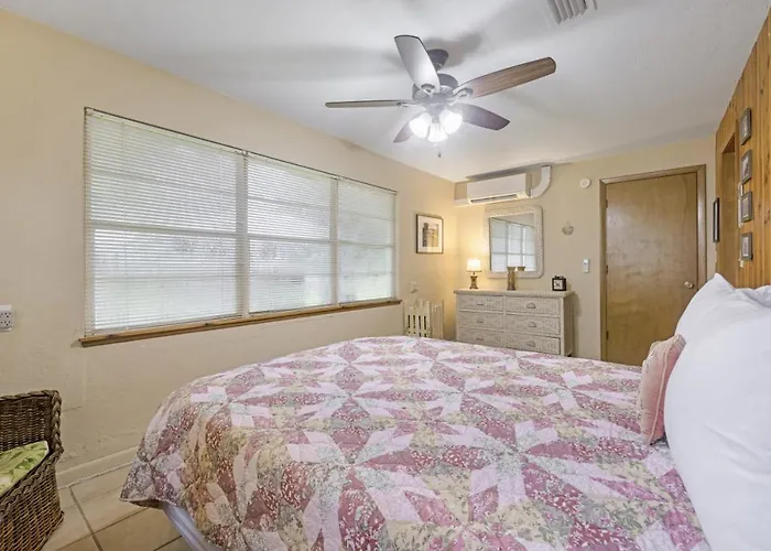 Creamsicle Cottage