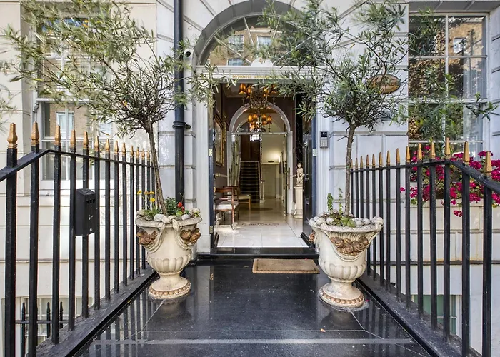 Opulence Boutique Hotel