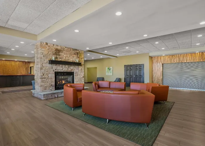 Mainstay Suites Fitchburg - Madison