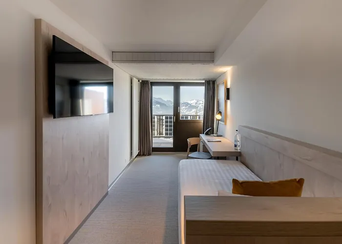 Victoria Hotel & Residence