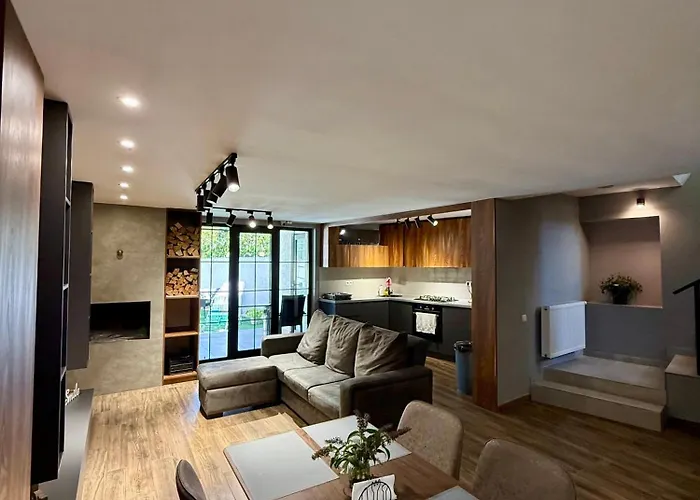 Likani Home
