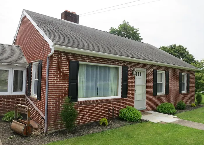 Pine Grove Cottage