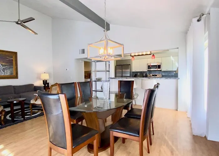Desert Escape Modern 2Br Retreat With Mountain & Fairway Views - Managed By Greenday