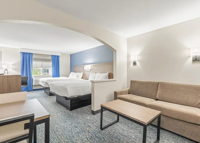 Quality Inn & Suites On The River