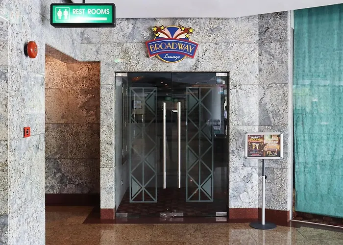 Grand Palace Hotel