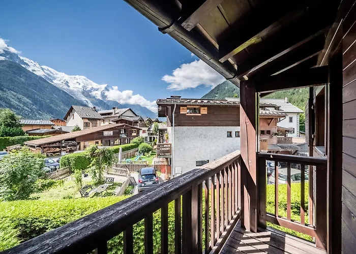 Eden Hotel, Apartments And Chalet Chamonix Les Praz
