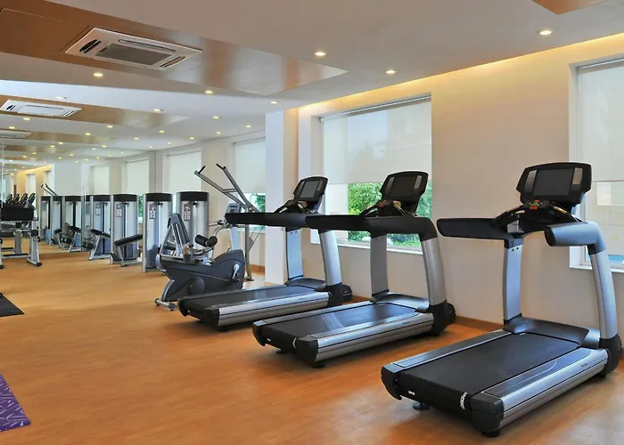 Four Points By Sheraton Hotel And Serviced Apartments Pune