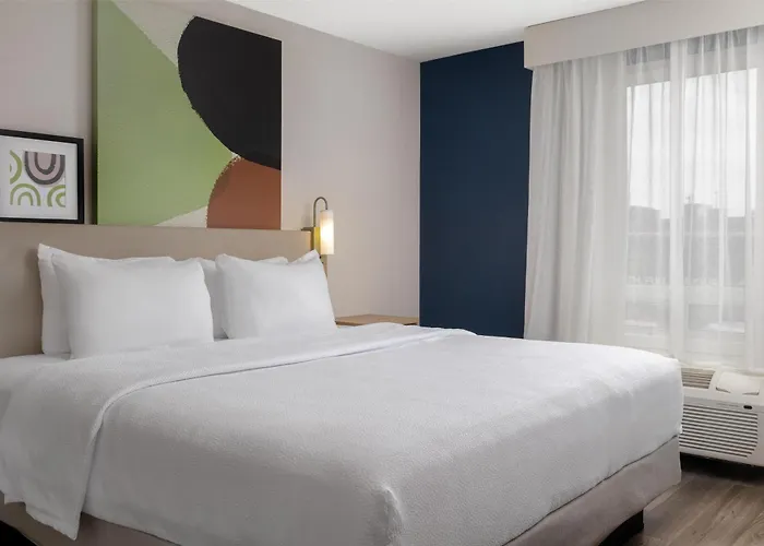 Spark By Hilton Woodstock