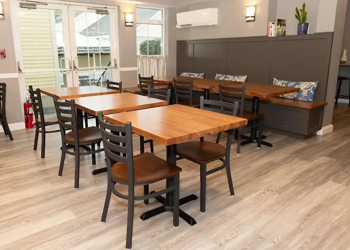 D. Hotel Suites & Spa