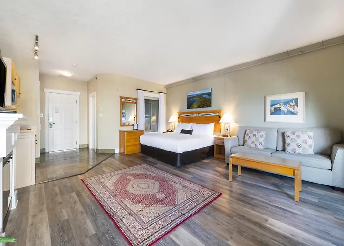 Sidney Waterfront Inn & Suites