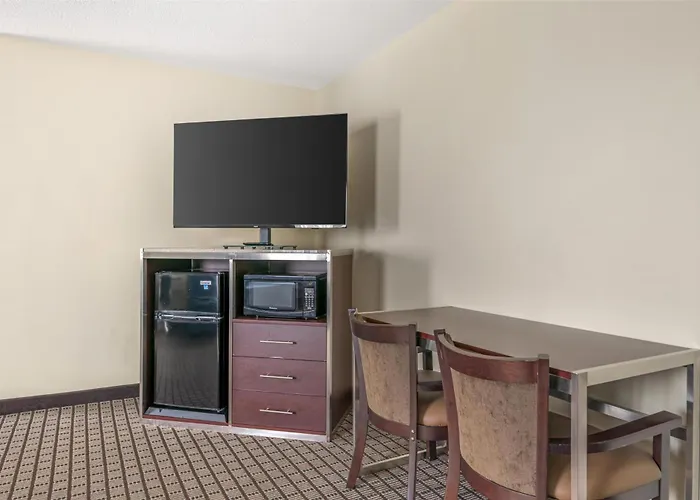 Best Western Maritime Inn