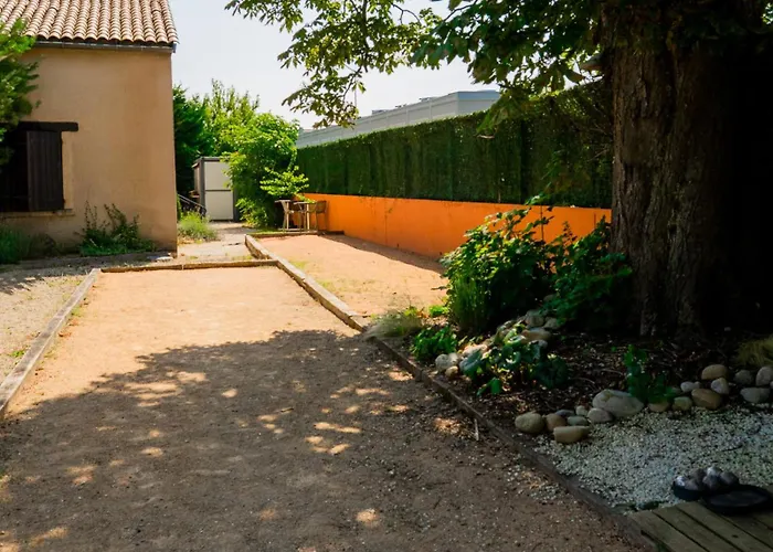 Logis Hotel-Restaurant Saint Romain