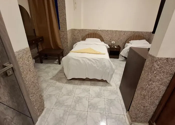 Canary Hotel