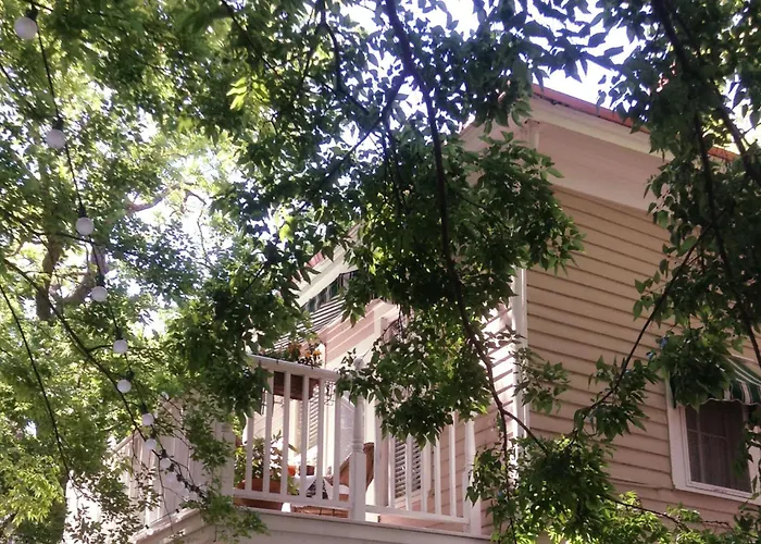 Rosemont B&B Cottages