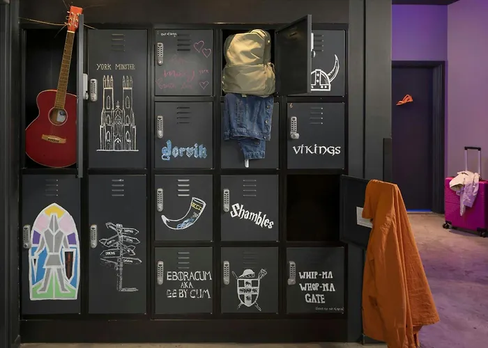 Moxy York