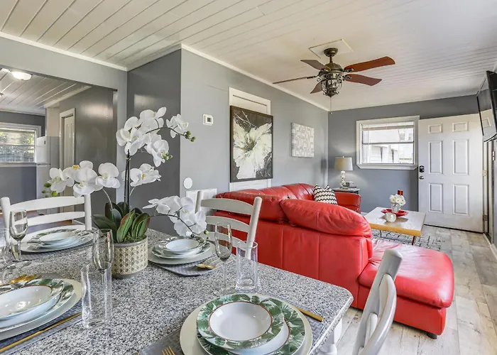Peaceful & Pet Friendly: Port Arthur Apt W/ Yard