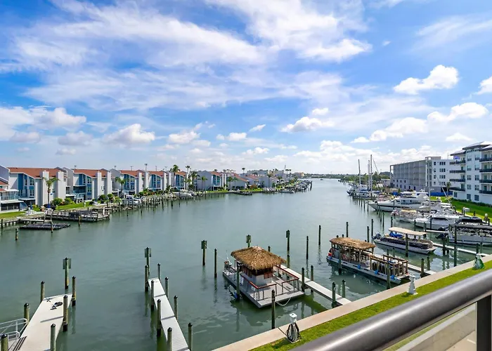 Cambria Hotel St Petersburg-Madeira Beach Marina
