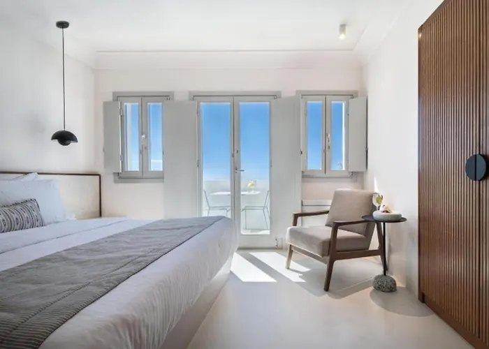 Akra Suites & Spa