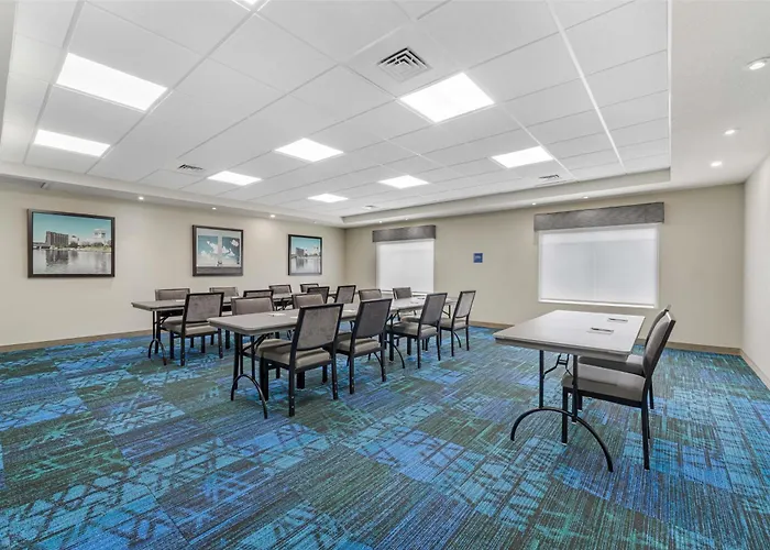 Best Western Plus Mcpherson