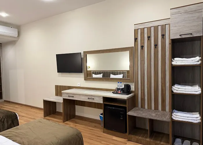 Sabrina Hotel