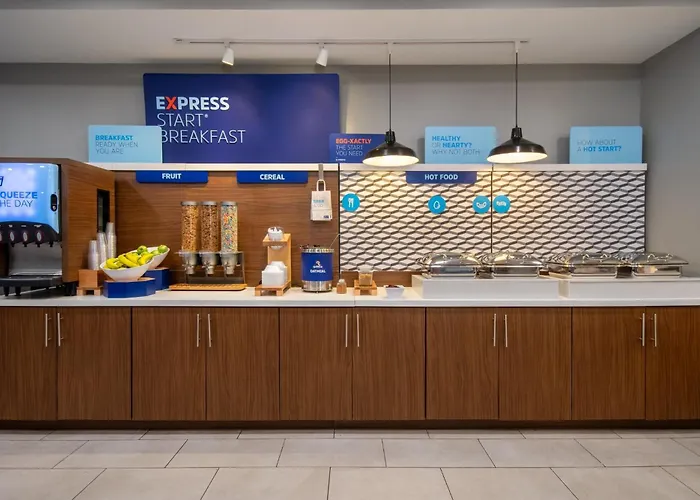 Holiday Inn Express & Suites Muskegon - Grand Haven By Ihg