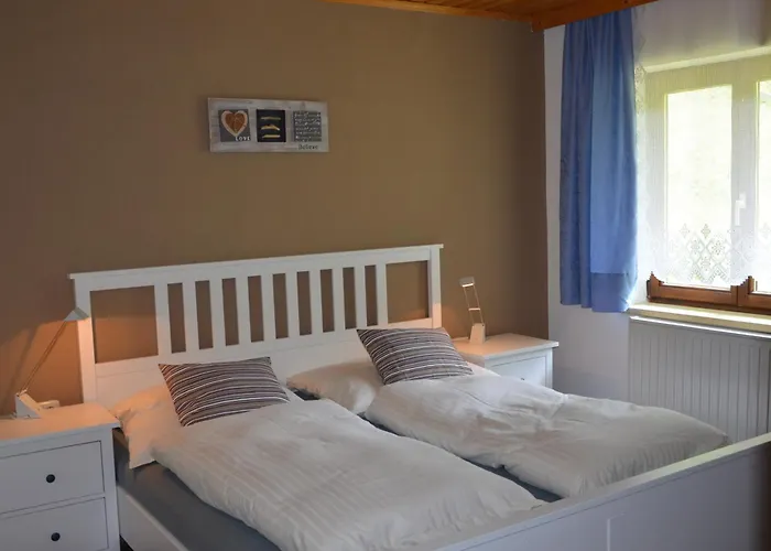 Dahoam By Sarina - Rooms & Suites