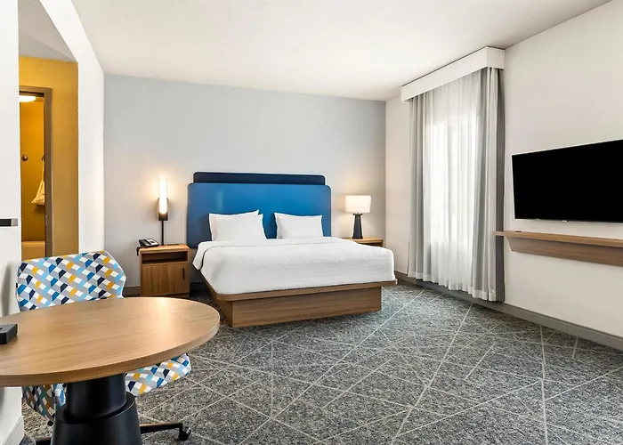 Hampton Inn And Suites Merced