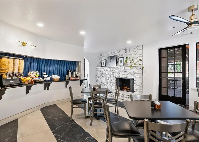 Sands Inn & Suites