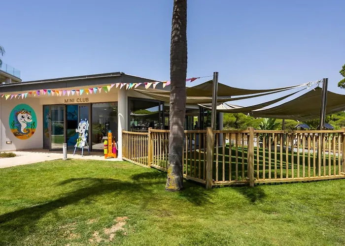 Hipotels Barrosa Park (Adults Only)