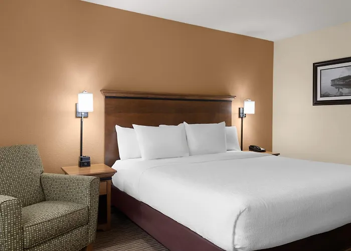 Country Inn Two Harbors