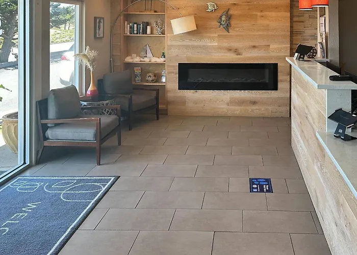 Country Inn & Suites By Radisson, Monterey Beachfront-Marina, Ca