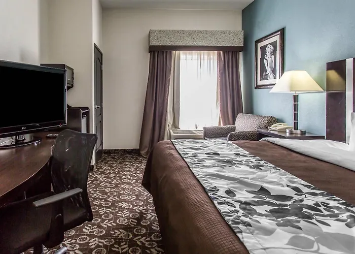 Sleep Inn & Suites West Medical Center