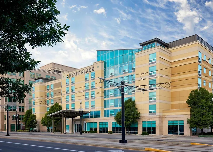 Hyatt Place Salt Lake City Downtown / The Gateway
