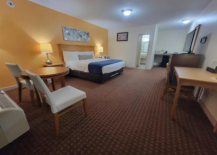 Twin Star Lodge