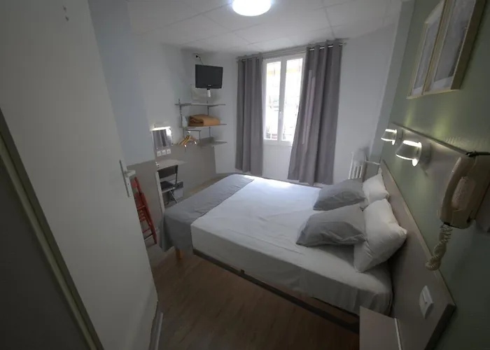 Hotel Lux