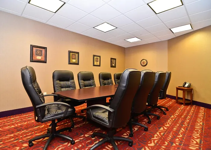 Best Western Plus Carousel Inn & Suites Burlington
