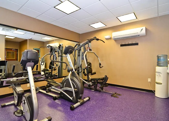 Best Western Plus Carousel Inn & Suites Burlington