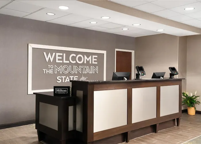 Hampton Inn Fairmont