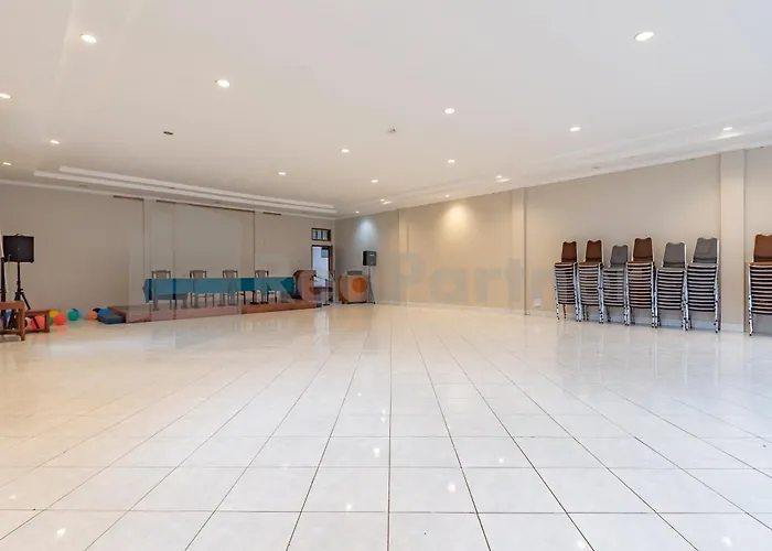 Yehezkiel Hotel Lembang Mitra Reddoorz