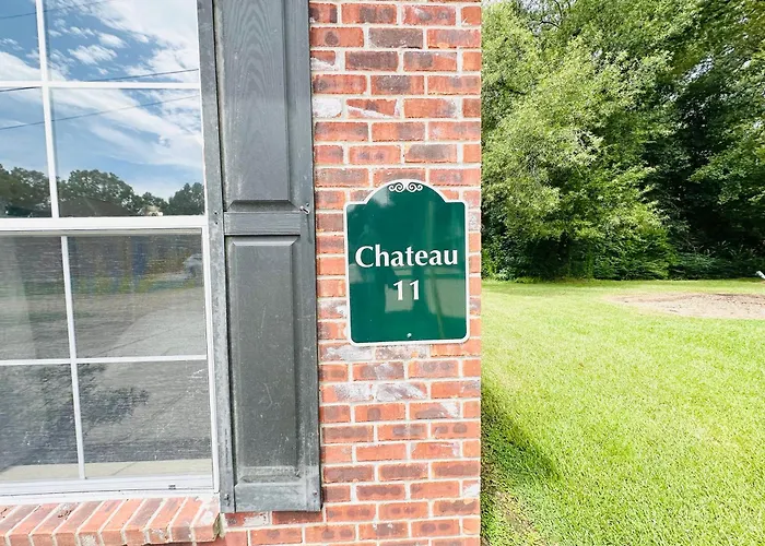Chateau 11