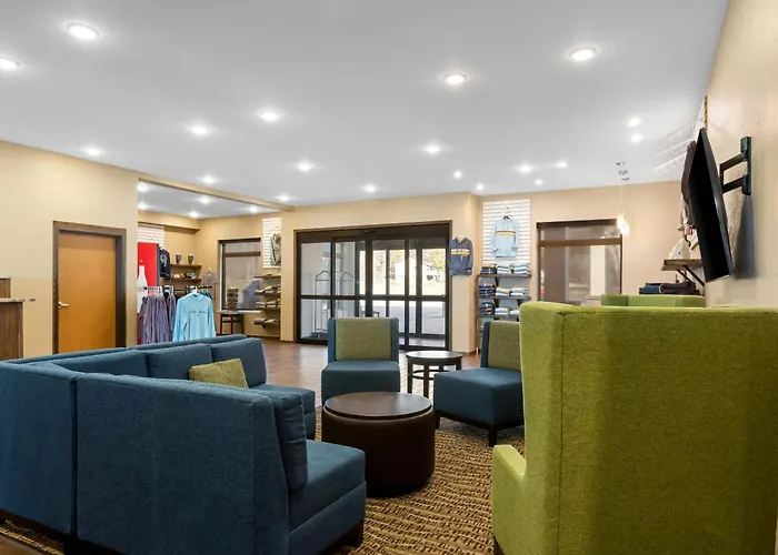 Comfort Inn & Suites Munising-Lakefront
