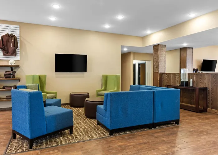 Comfort Inn & Suites Munising-Lakefront
