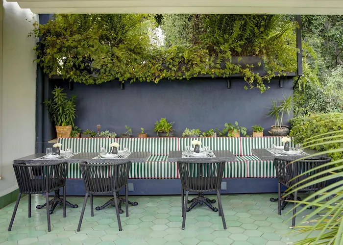 Roso Guest House