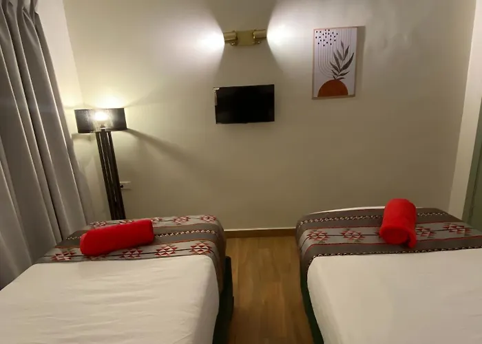 Sandra Hotel