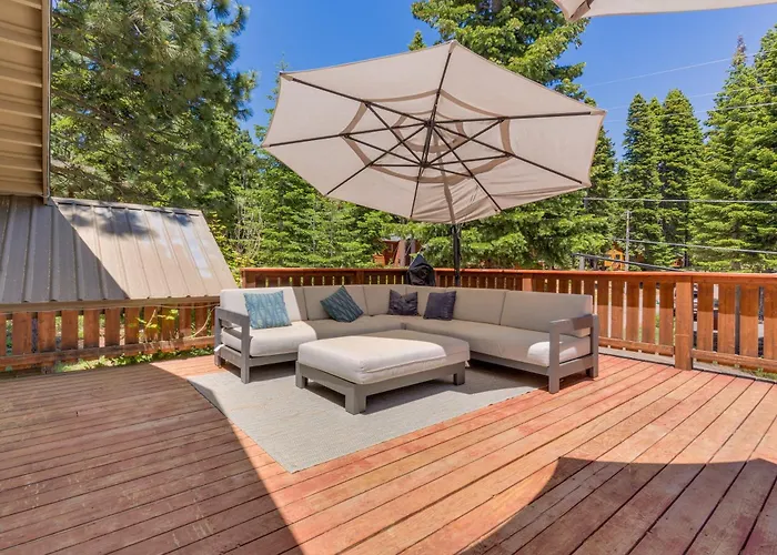Modern 3Br Tahoe Cabin With Hot Tub