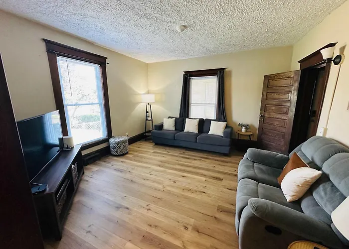Charming 4Br Westside Home In Beer City Usa